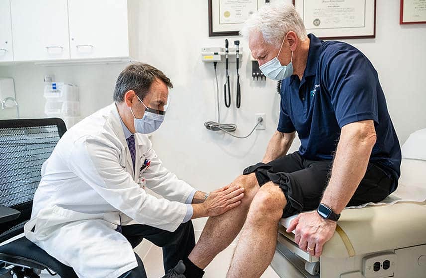 knee-pain-management-at-pain-therapy-care-brooklyn